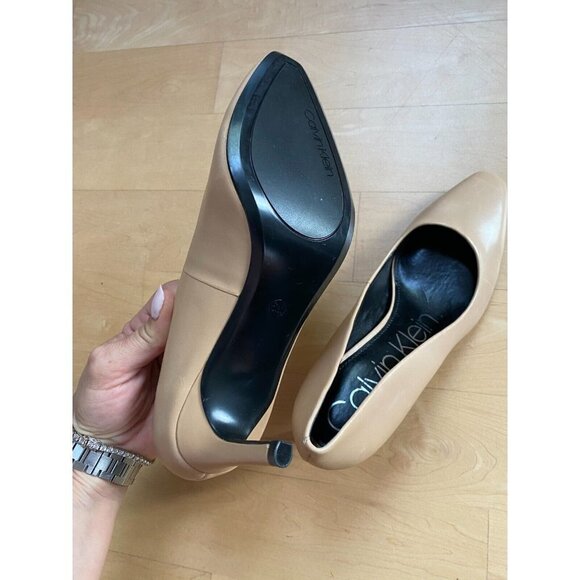 Calvin Klein BNWOT "Callia" pointed toe beige nude heel NEW - Picture 7 of 10